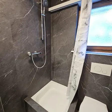 Apartamento Lauberhorn - Aare Jungfrau Ag Grindelwald
