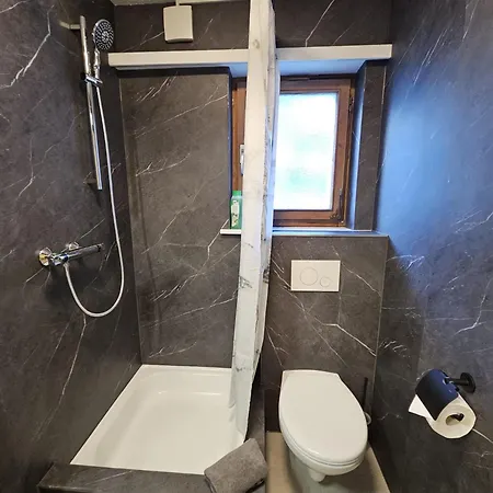 Lauberhorn - Aare Jungfrau Ag Apartman *